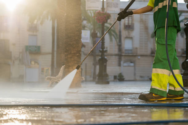 Best Deck Cleaning Services  in New Lebanon, OH